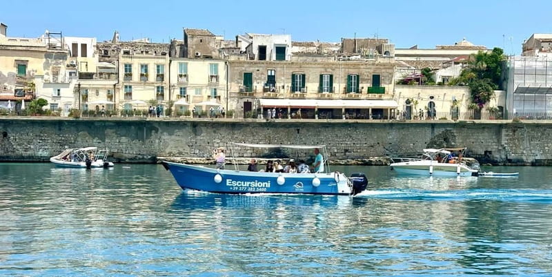 Syracuse: Ortigia Island & Sea Cave Boat Tour with Prosecco - Leaving Via Malta for Syracuse’s sea caves
