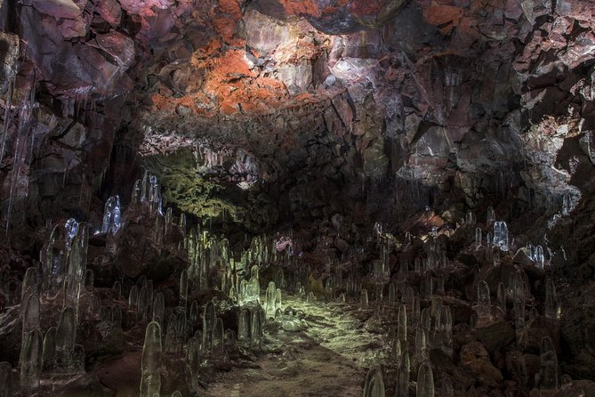 The Lava Tunnel Tour - Raufarhólshellir - How difficult is the walk?