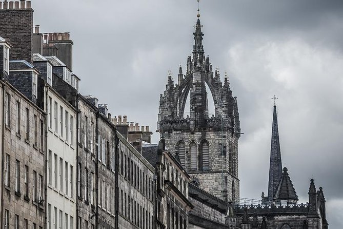 The World Famous Underground Ghost Tour - The guide can make or break the evening