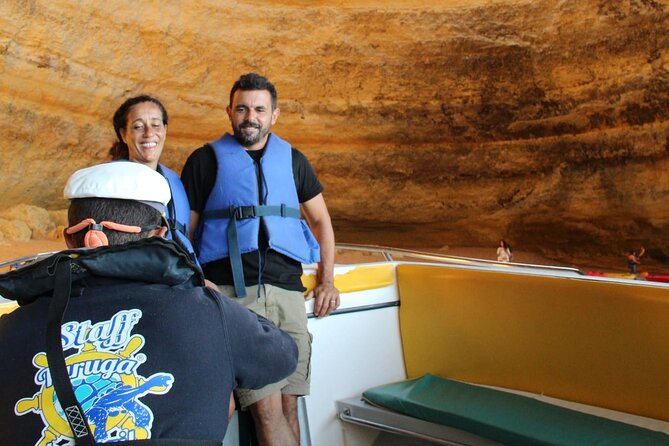 Traditional Tour - Benagil Cave - Boarding at Benagil Beach