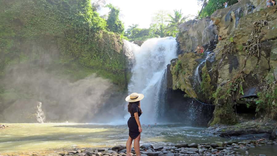 Ubud: Rice Terrace, Waterfall, & Elephant Cave - Tegenungan Waterfall: a scenic start with a possible swim