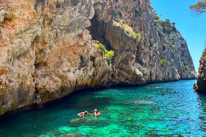 Uncharted Caves & Snorkelling Heaven: Cala Granadella Kayak Tour - What this Granadella kayak trip is really like