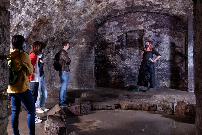 Underground Vaults Walking Tour in Edinburgh Old Town - Practical details that affect your day