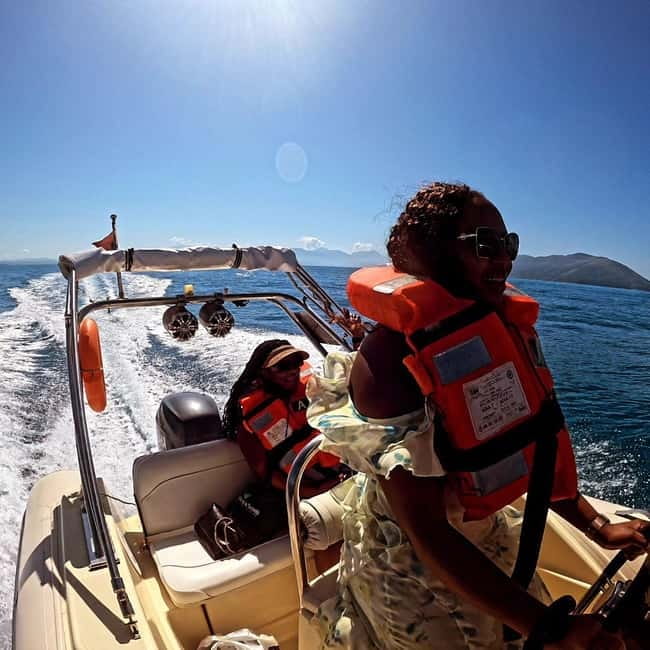 Vlore: Haxhi Ali Cave, Karaburun Speedboat Tour & Snorkeling - Music, photos, and the style of the crew
