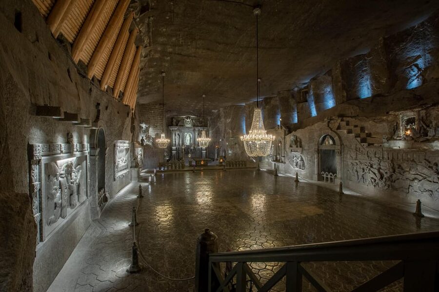 Wieliczka Salt Mine Guided Tour with Skip the Line Tickets - Why Wieliczka feels different from an ordinary museum