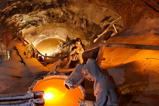 Wieliczka Salt Mine Tour from Krakow: Private Transport + Ticket - The underground lake in Eram Baracz Chamber