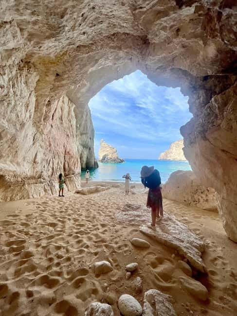 Zakynthos: Private Shipwreck & Blue Caves Tour by Land & Sea - The speedboat changes the pace